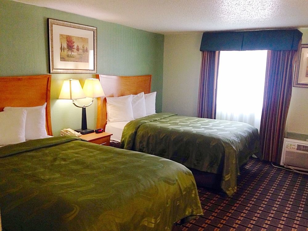 Quality Inn & Suites Near I-480 And I-29 Council Bluffs Dış mekan fotoğraf