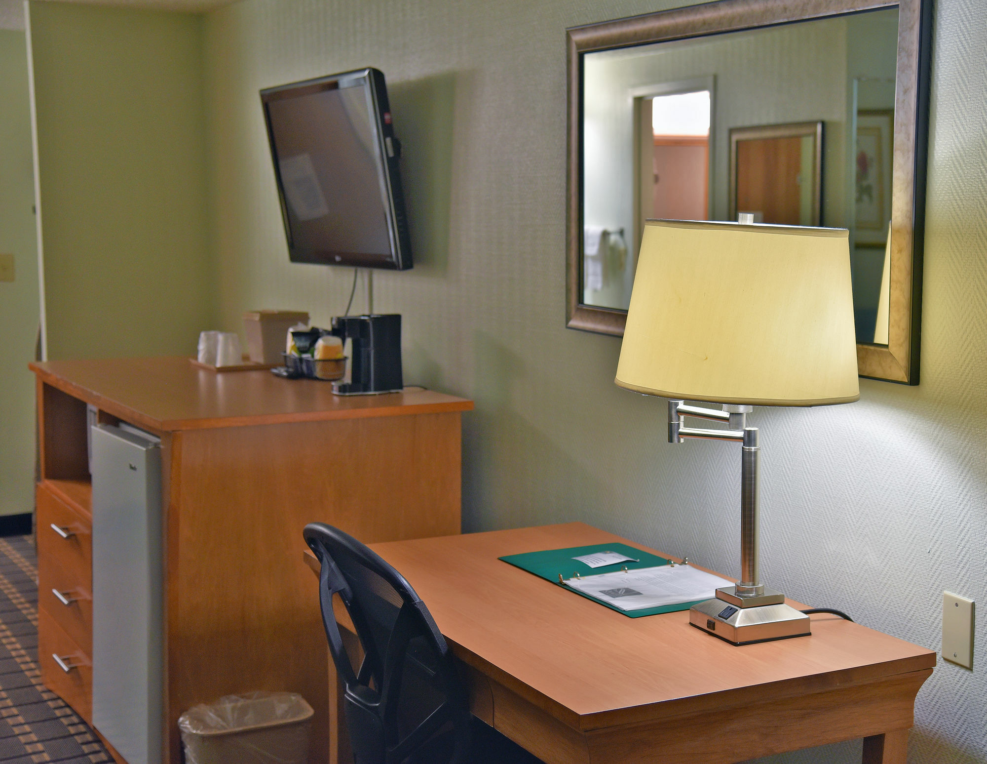 Quality Inn & Suites Near I-480 And I-29 Council Bluffs Dış mekan fotoğraf
